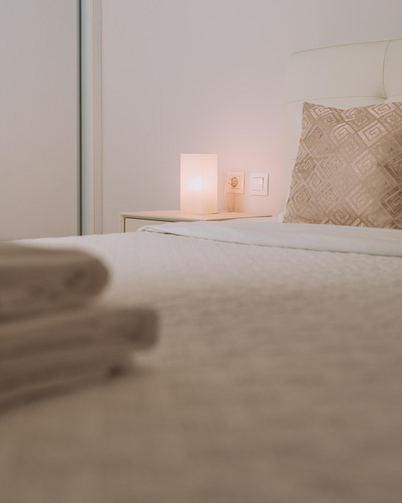 Cozy New Apartment Nearby Metro Атина Екстериор снимка